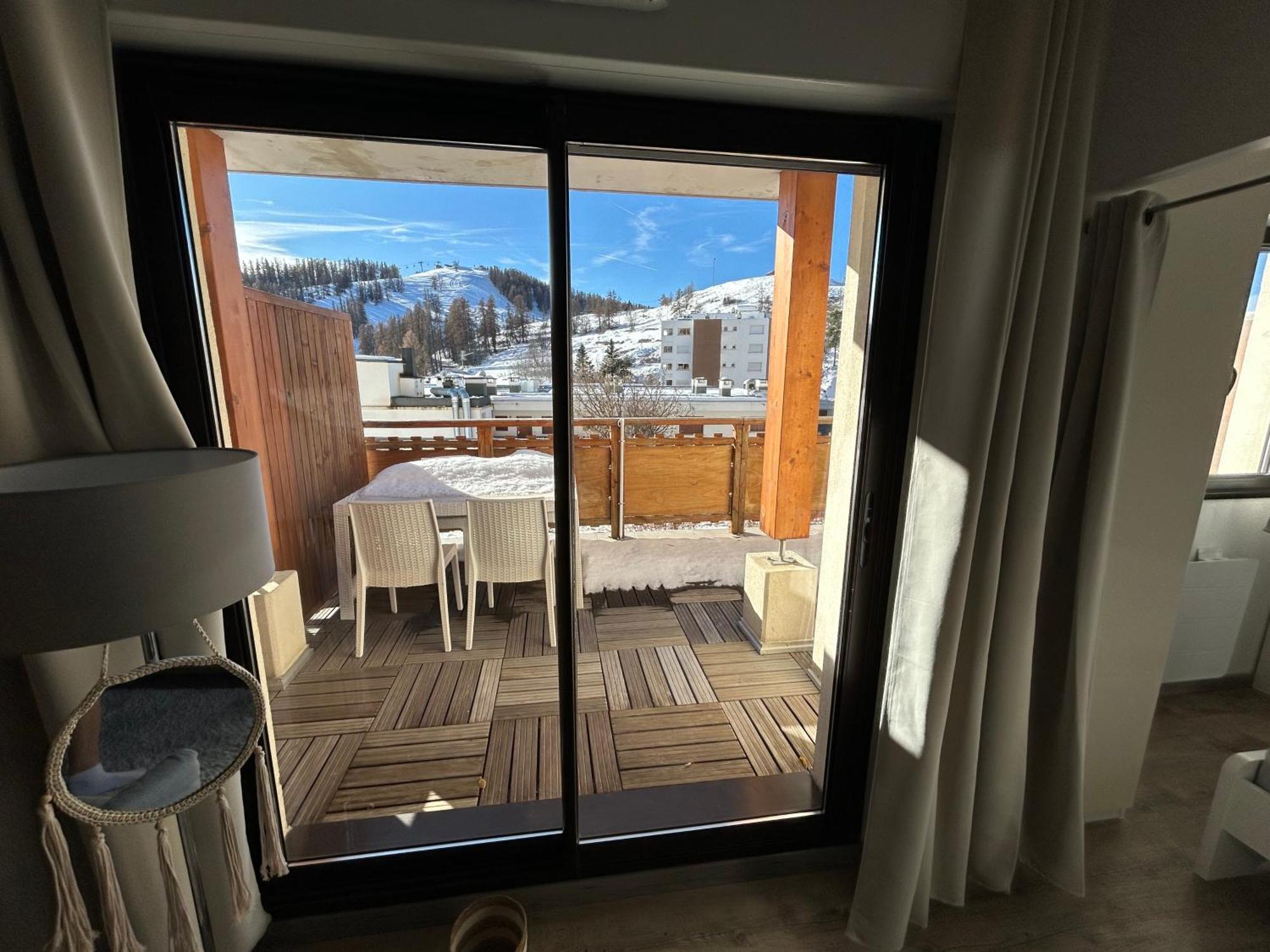 Superbe Appartement Avec Piscine Et Garage Péone المظهر الخارجي الصورة